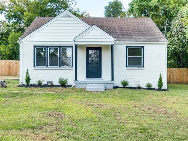 1100 Gibson Dr , Madison, TN 37115