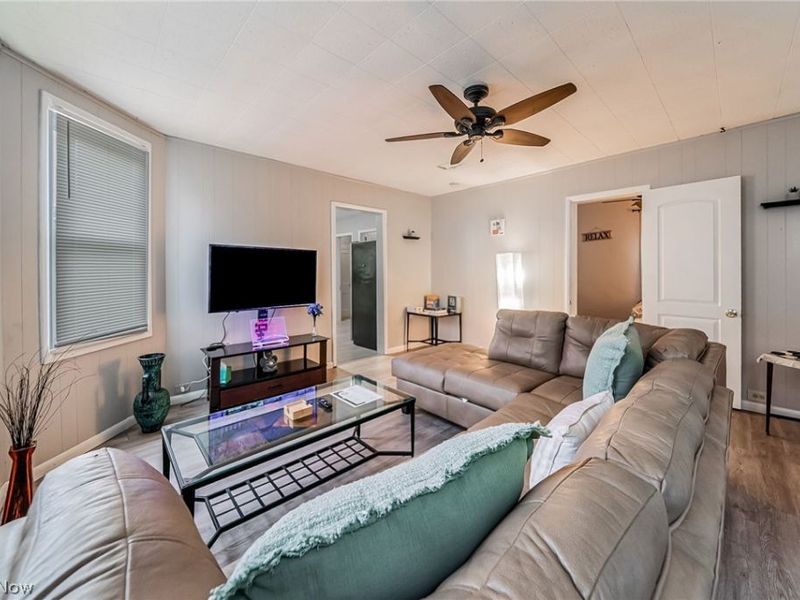 4145 Hyde Avenue, Cleveland, OH 44109 Photo 5