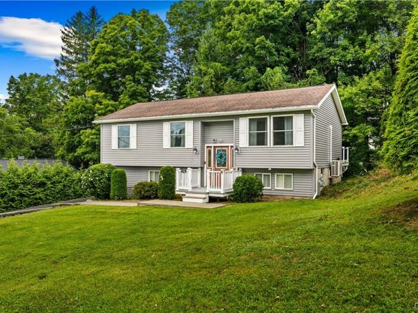 707 Utica Road , Utica, NY 13502