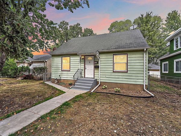 1077 Blair Avenue, Saint Paul, MN 55104