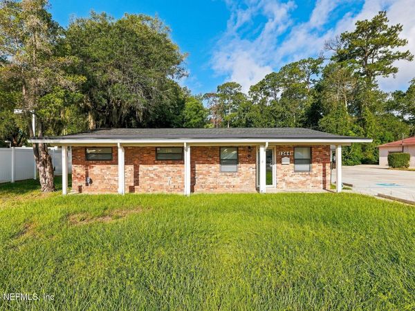 1244 PARK Avenue, Orange Park, FL 32073