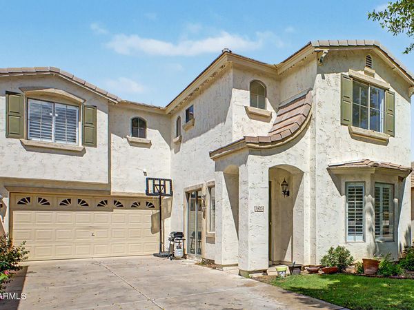 1822 E ELLIS Street, Phoenix, AZ 85042