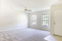 8760 Red Oak Drive photo 4