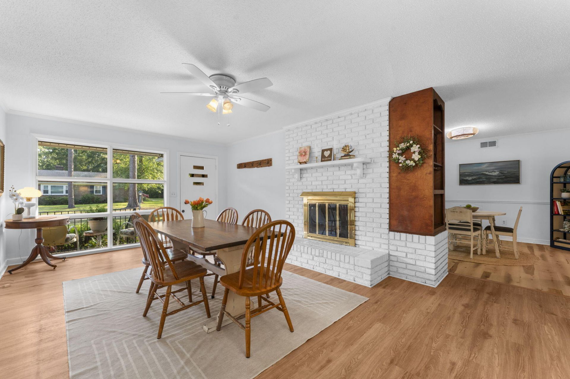111 Greenbay Street Photo 7