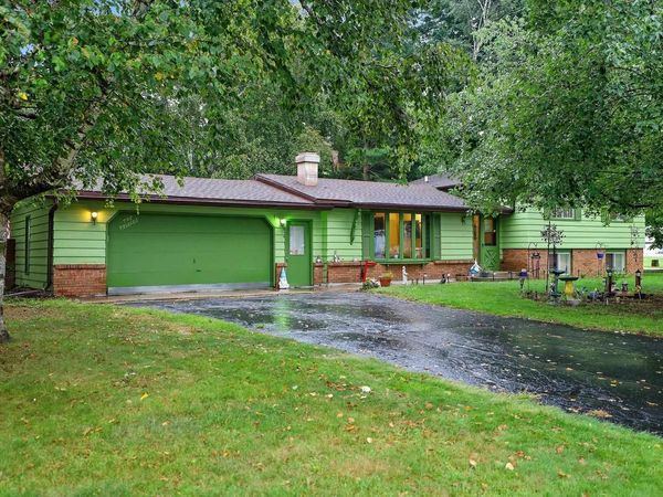 104 CRESTWOOD COURT, Shawano, WI 54166