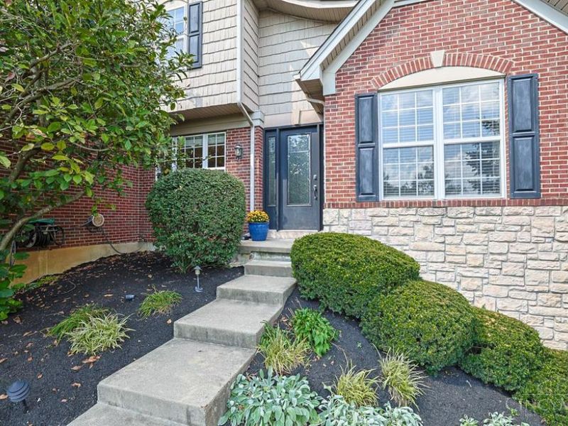 6809 Stewart Road, Columbia Township, OH 45236 Photo 3