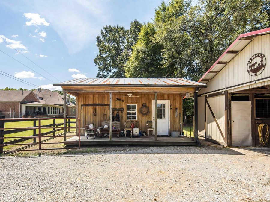 Property Image 38
