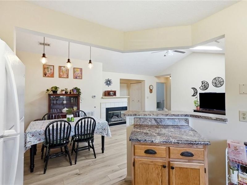 9442 Captiva Bay Drive, Miamisburg, OH 45342 Photo 9