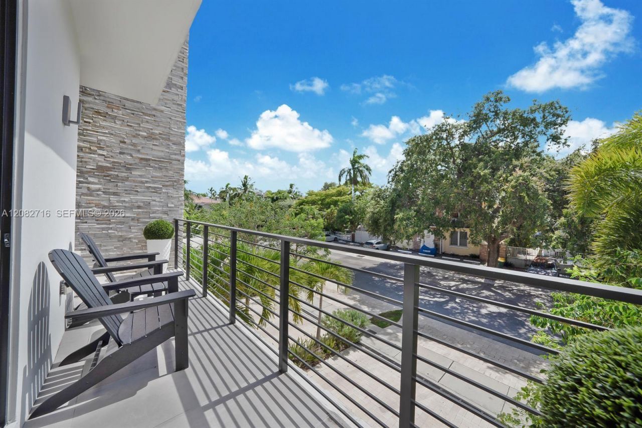 106 NE 16th Ter , Unit 106, Fort Lauderdale, FL 33301 Photo