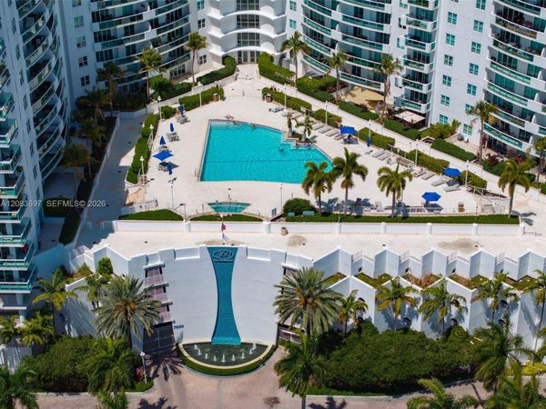 7900 Harbor Island Dr , Unit 710, North Bay Village, FL 33141