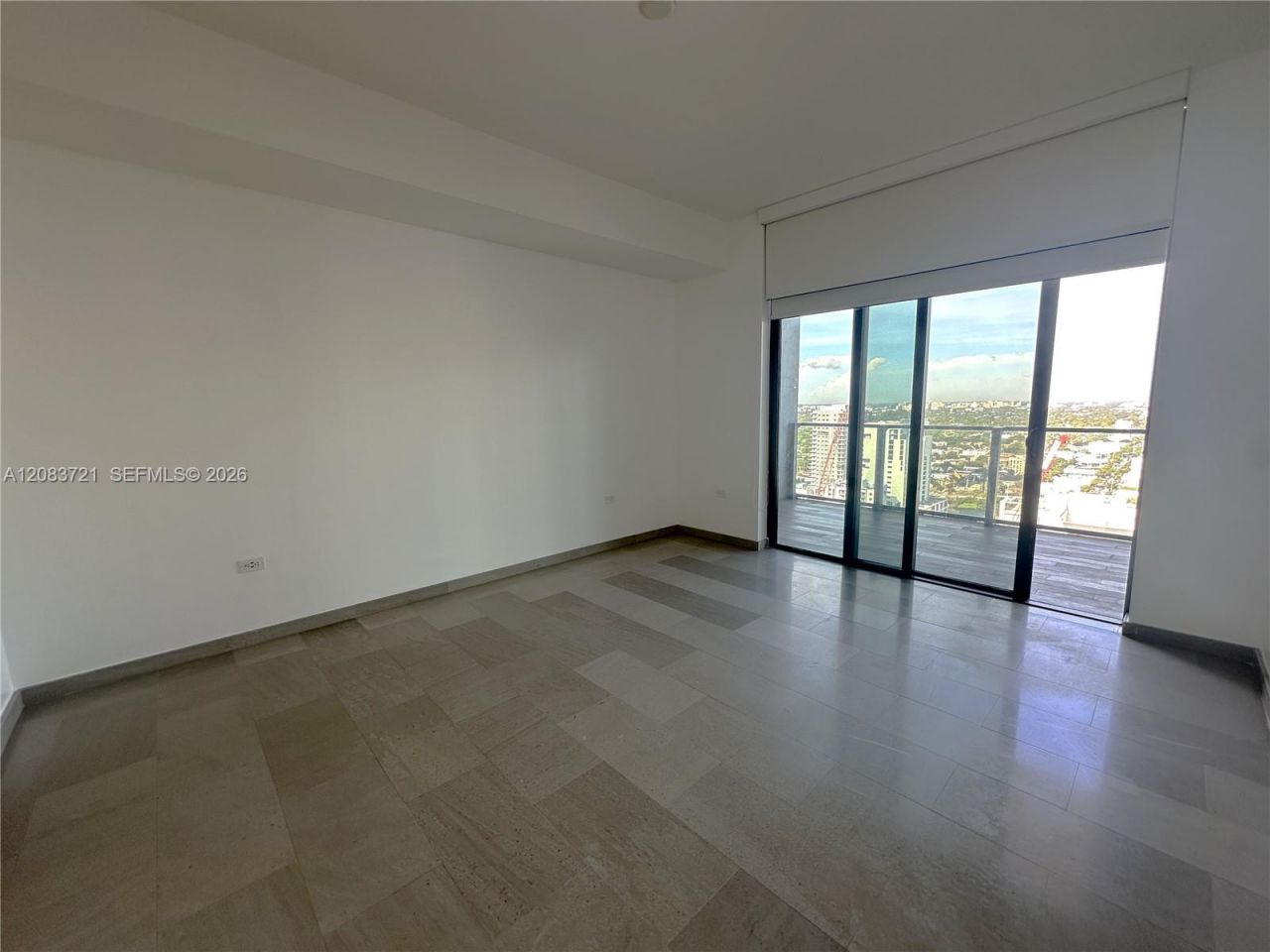 88 SW 7th St , Unit 2806, Miami, FL 33130 Photo