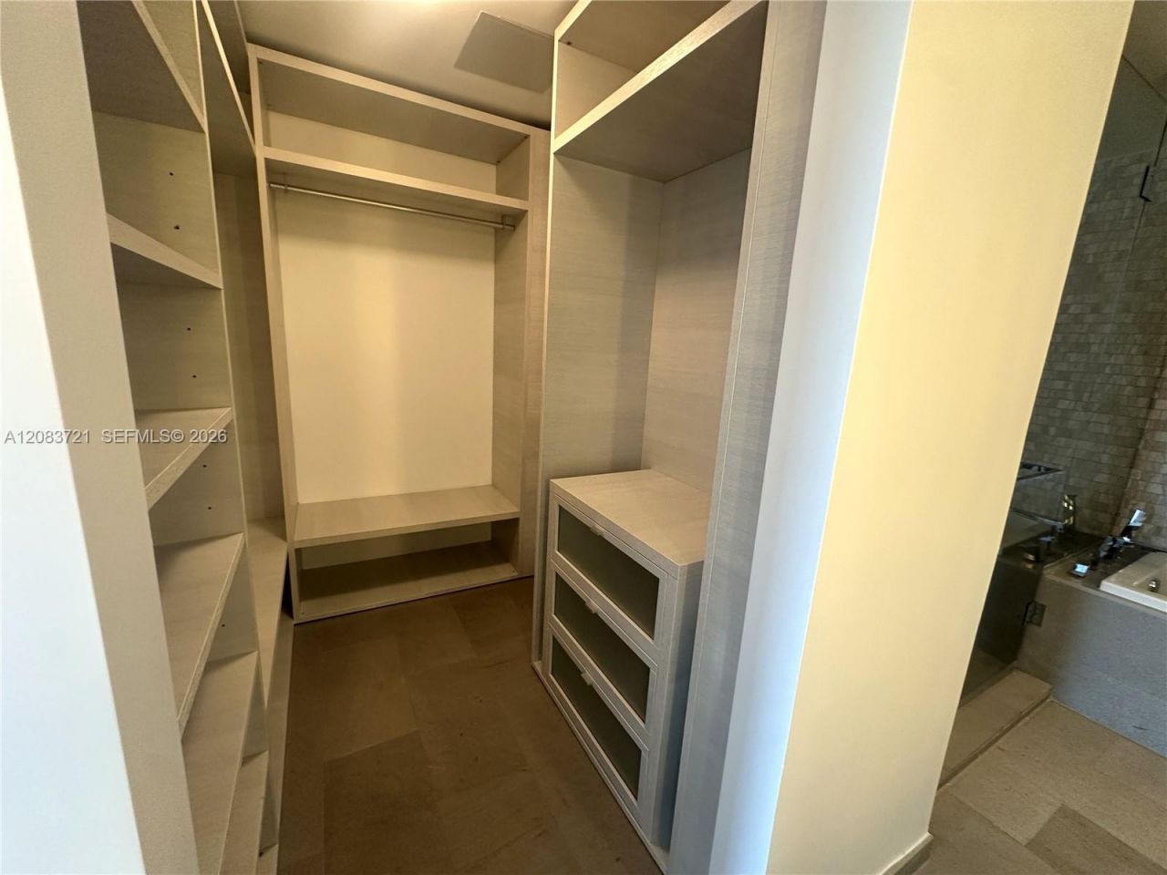 88 SW 7th St , Unit 2806, Miami, FL 33130 Photo