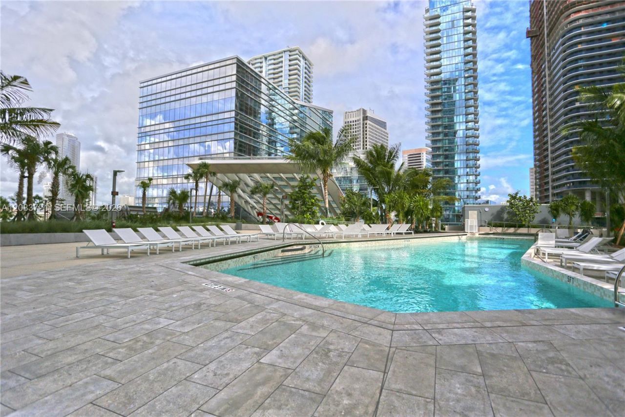 88 SW 7th St , Unit 2806, Miami, FL 33130 Photo