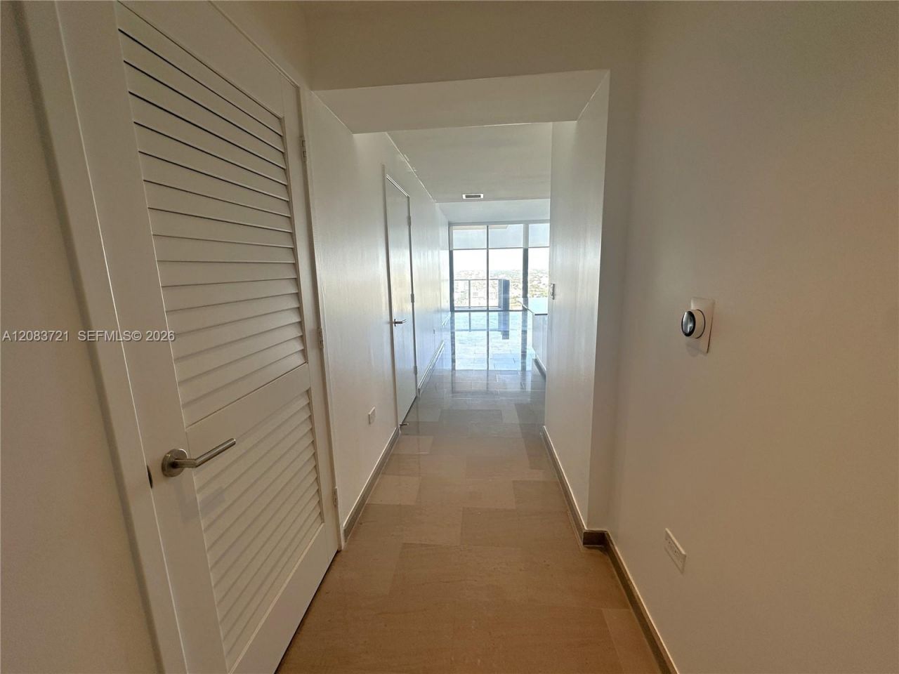 88 SW 7th St , Unit 2806, Miami, FL 33130 Photo