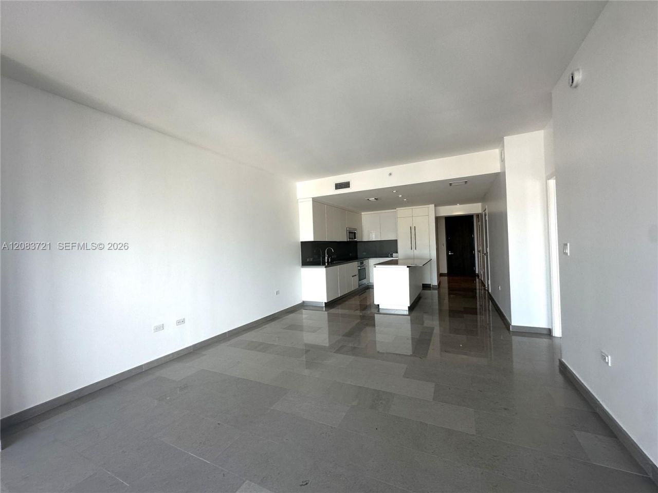 88 SW 7th St , Unit 2806, Miami, FL 33130 Photo