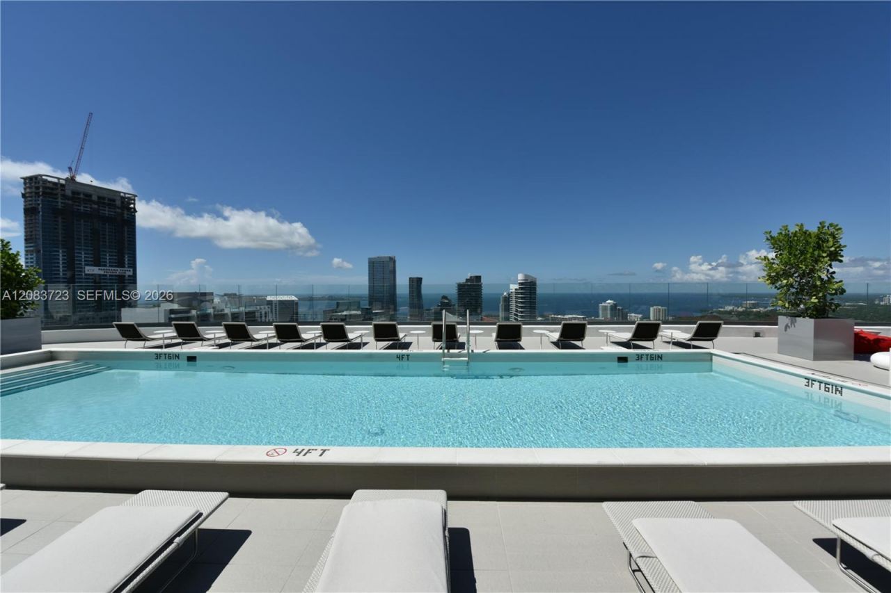 45 SW 9th St , Unit 3405, Miami, FL 33130 Photo