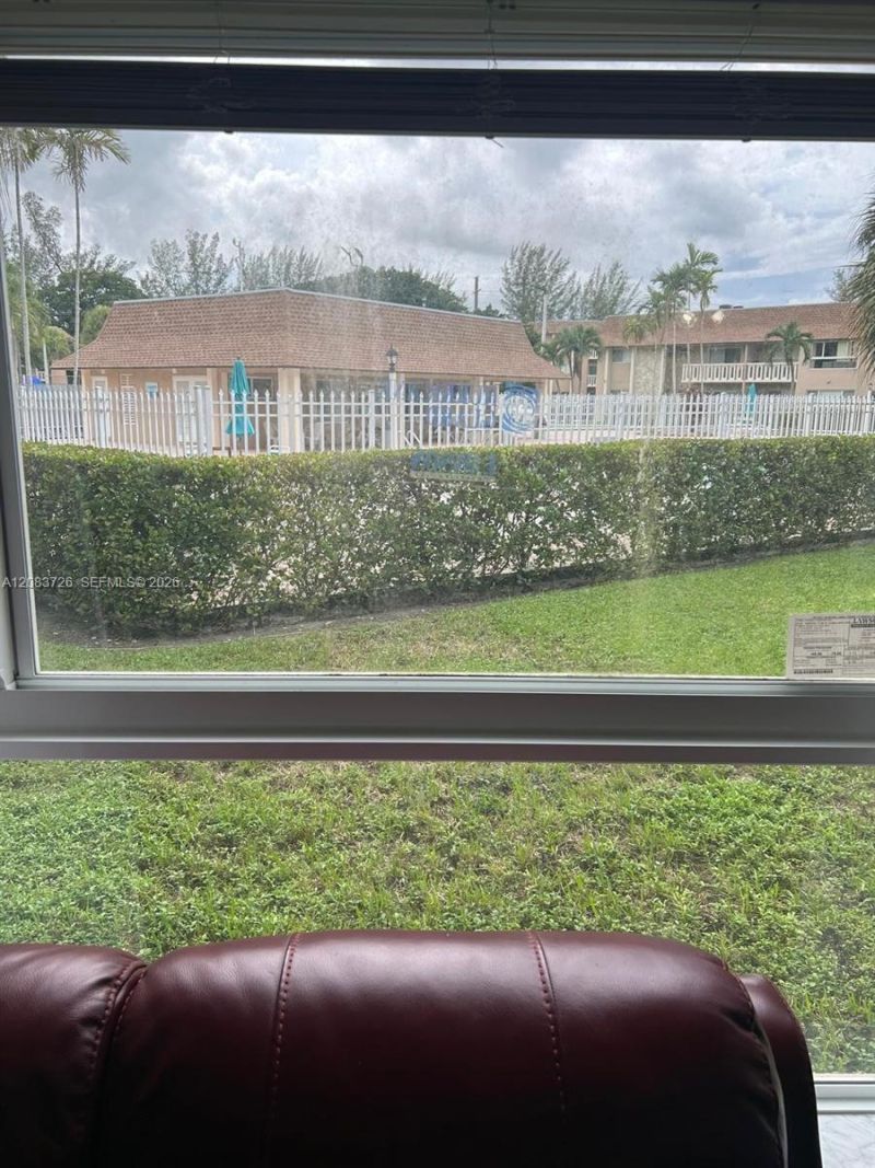 7450 Miami Lakes Dr , Unit C104, Miami Lakes, FL 33014 Photo