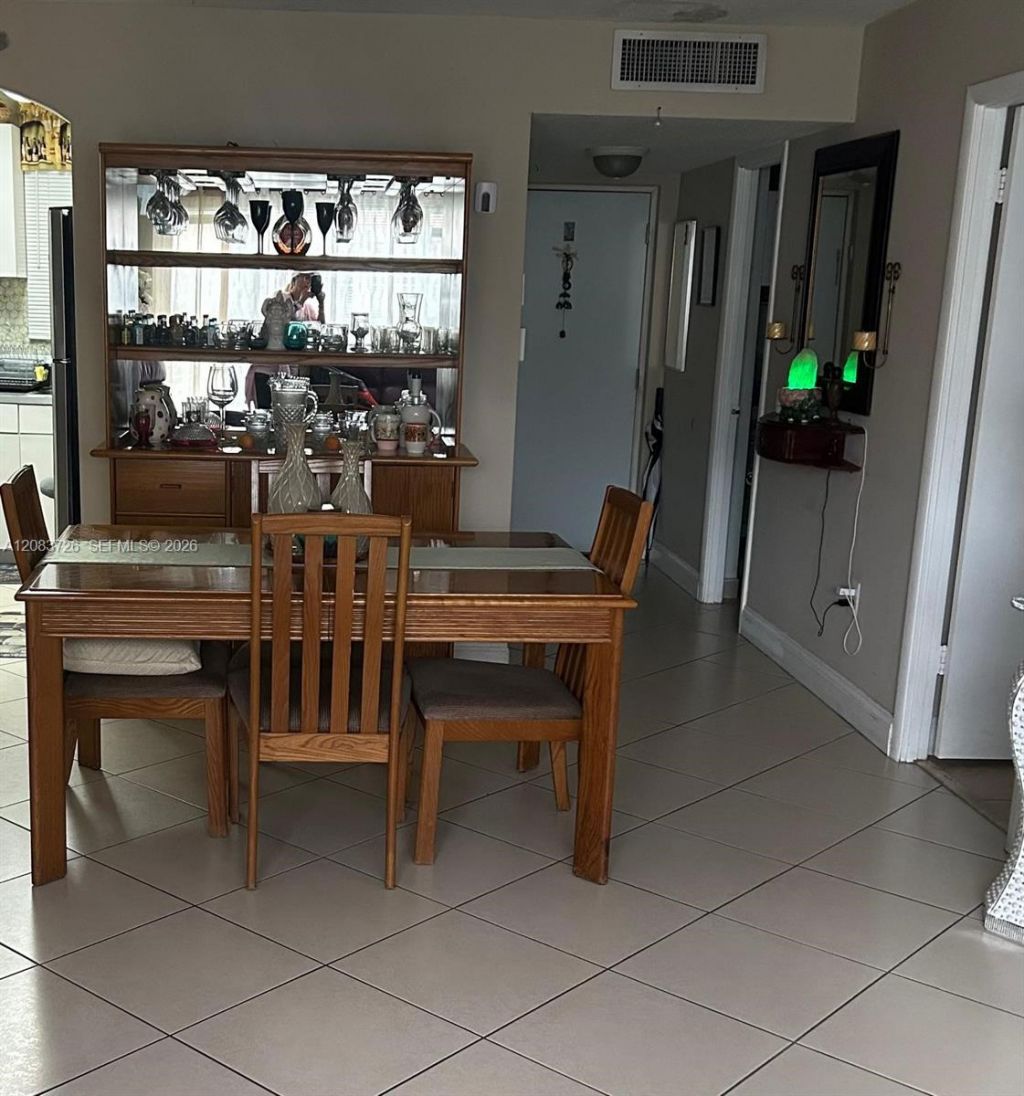 7450 Miami Lakes Dr , Unit C104, Miami Lakes, FL 33014 Photo