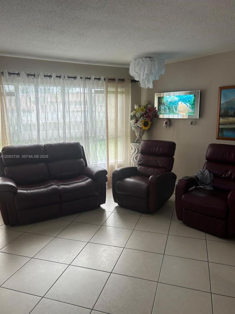 7450 Miami Lakes Dr , Unit C104, Miami Lakes, FL 33014 Photo