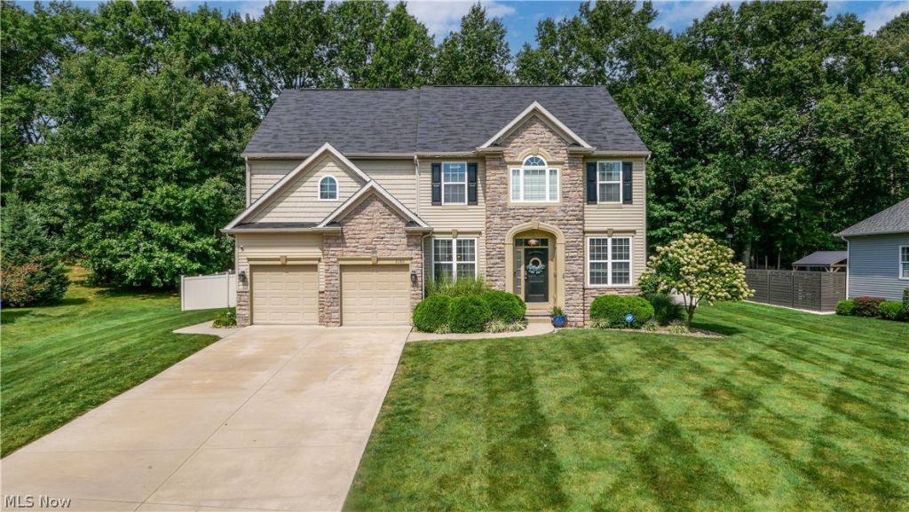 2160 Hunting Valley Lane , Streetsboro, OH 44241 Main Photo