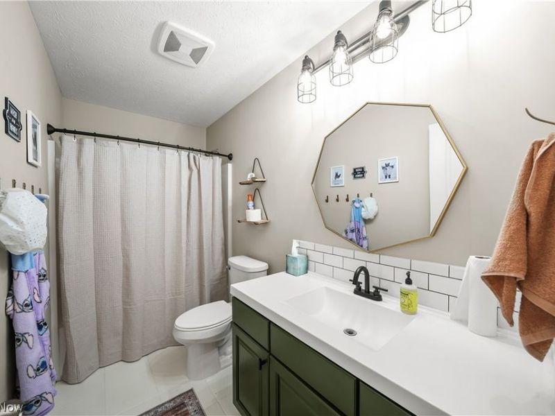 2160 Hunting Valley Lane, Streetsboro, OH 44241 Photo 12