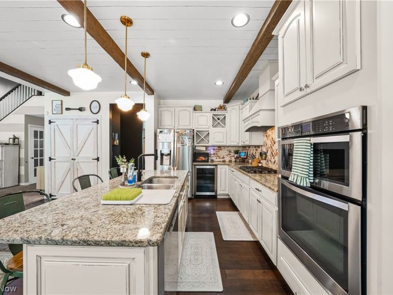 2160 Hunting Valley Lane, Streetsboro, OH 44241 Photo 6