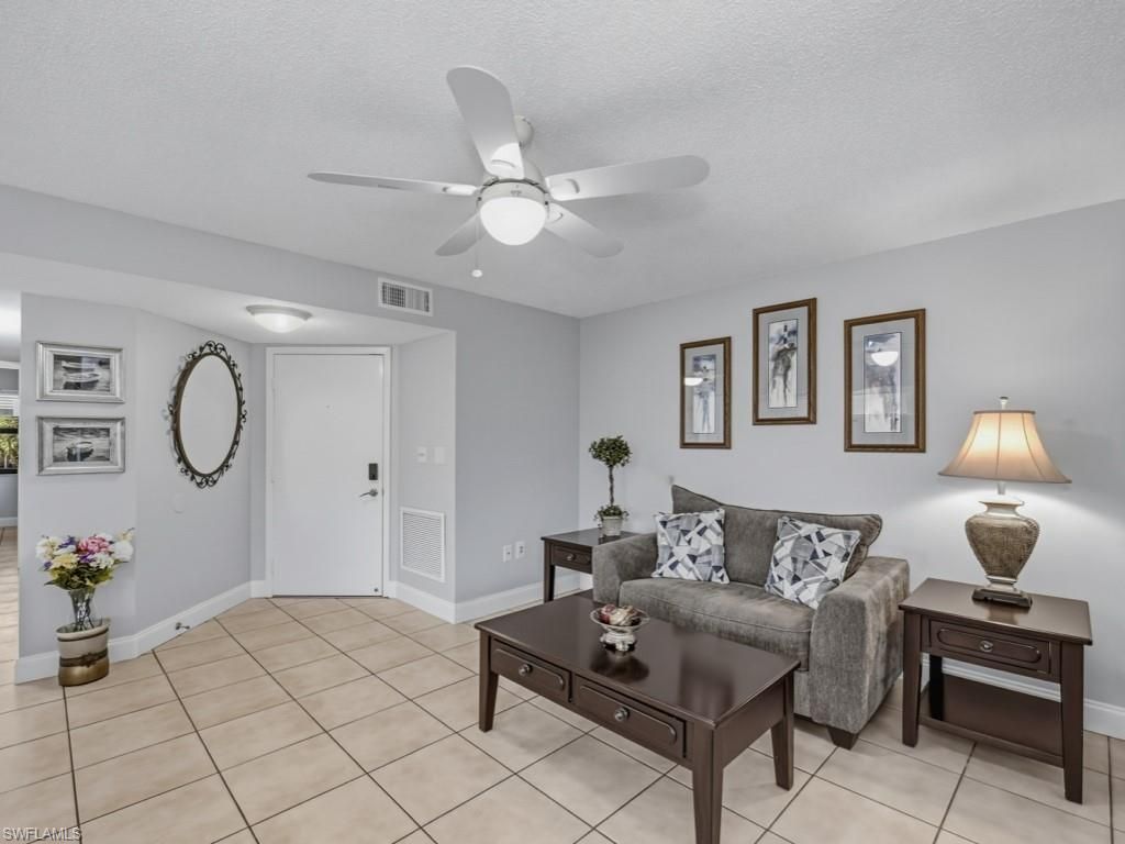 1544 Mainsail Dr, Unit 7, Naples, FL 34114 Photo