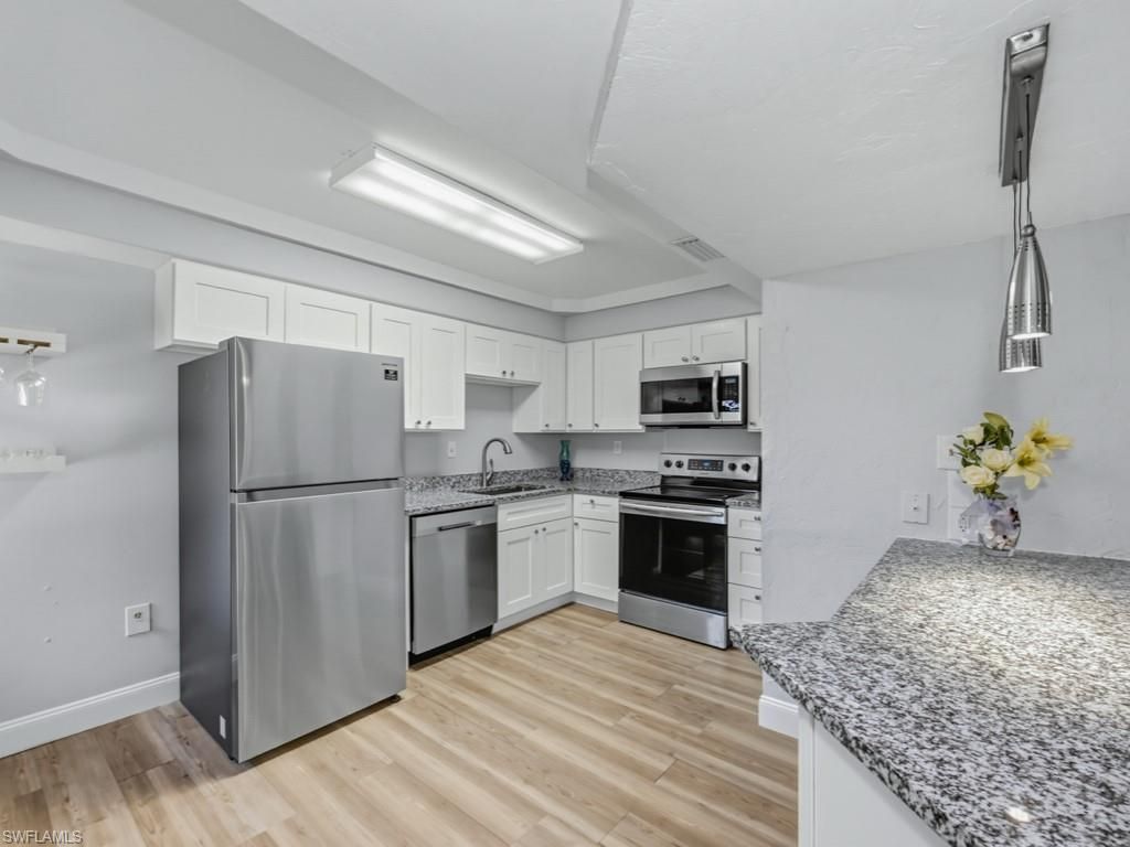 1544 Mainsail Dr, Unit 7, Naples, FL 34114 Photo