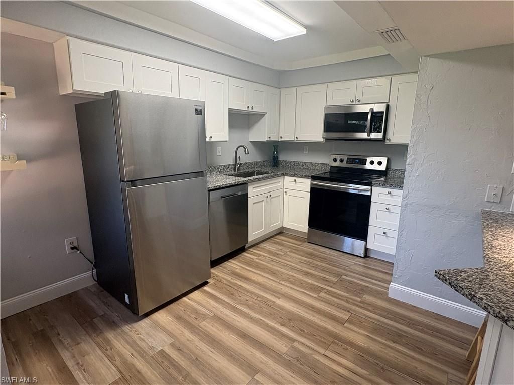 1544 Mainsail Dr , Unit 7, Naples, FL 34114 Photo