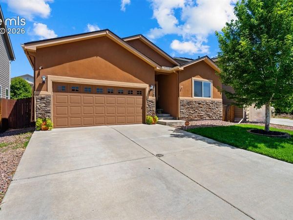 7658 Colorado Tech Drive, Colorado Springs, CO 80915