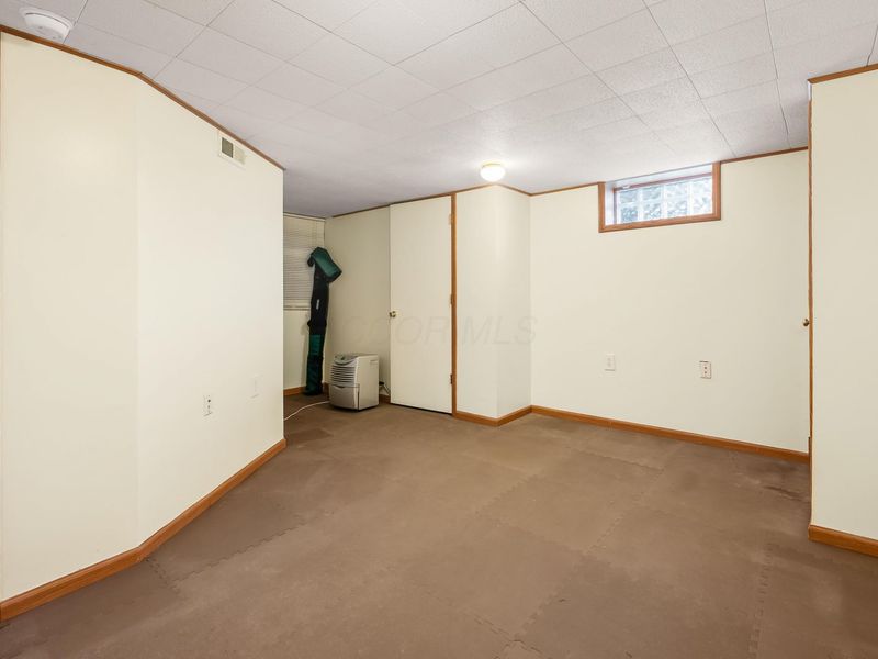1858 Aurora Avenue, Lewis Center, OH 43035 Photo 29