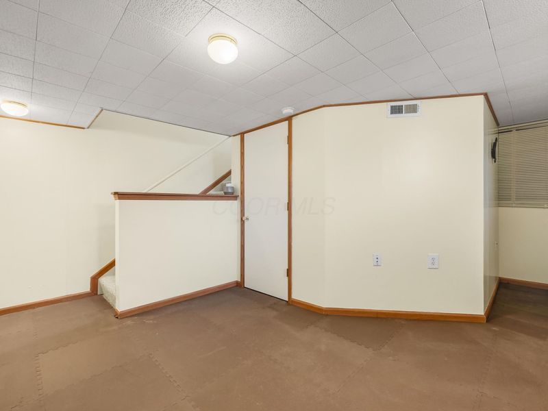 1858 Aurora Avenue, Lewis Center, OH 43035 Photo 31