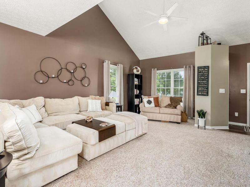 1858 Aurora Avenue, Lewis Center, OH 43035 Photo 7