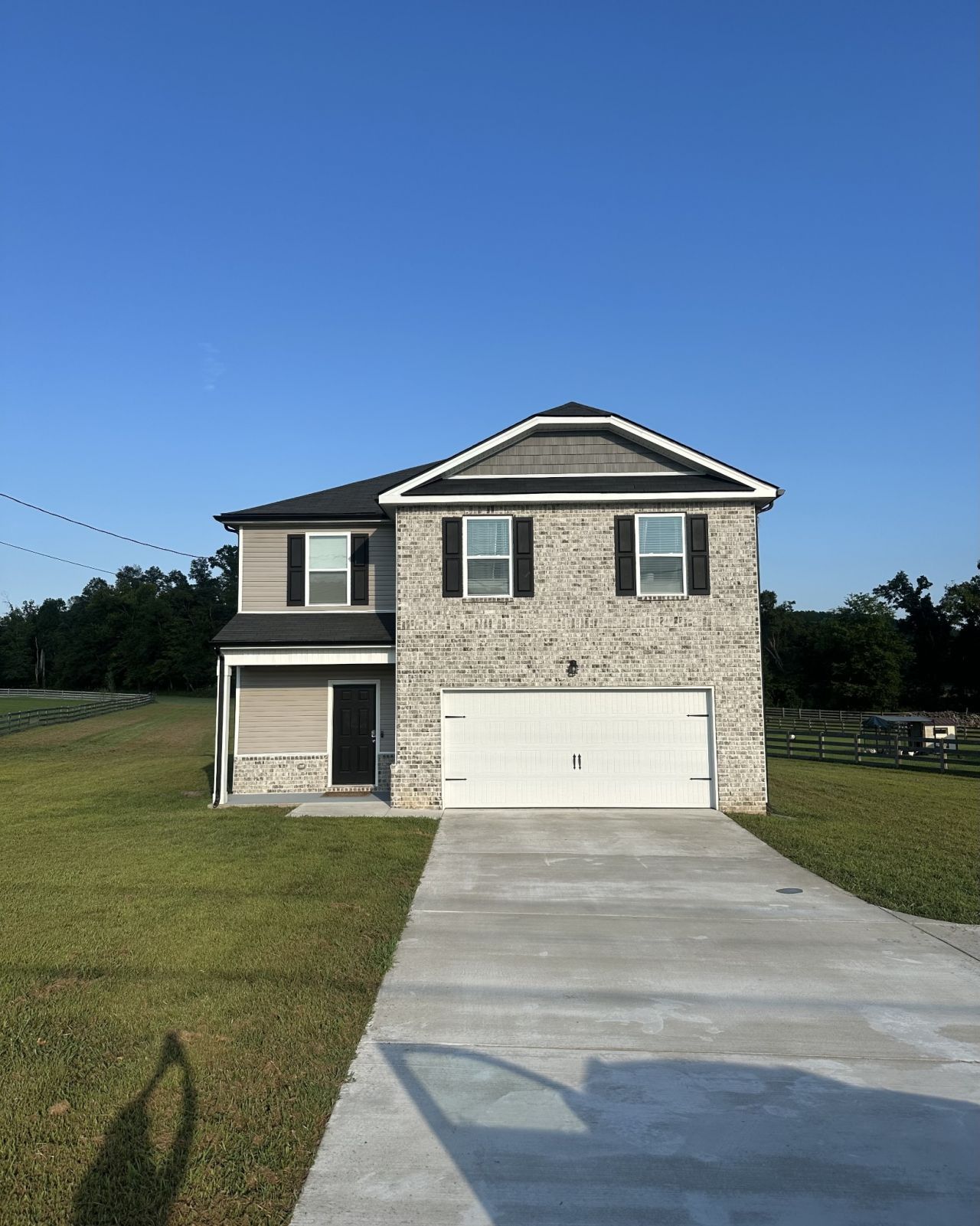 1055 E Piney Rd , Dickson, TN 37055 Main Photo