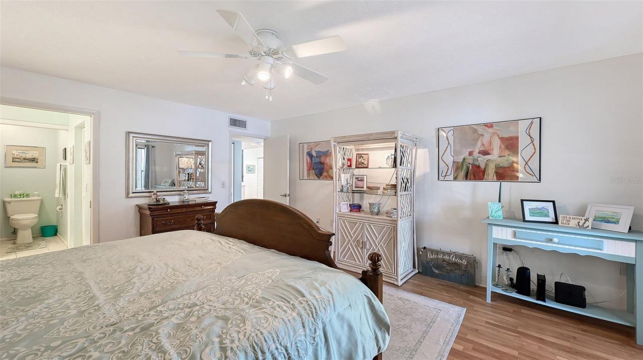 666 Woodlawn Drive, Unit 666, Bradenton, FL 34210 Photo