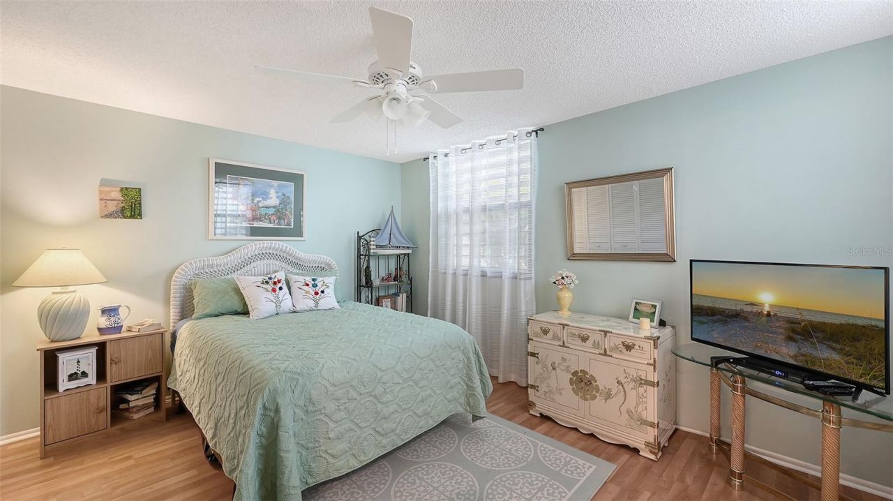 666 Woodlawn Drive, Unit 666, Bradenton, FL 34210 Photo