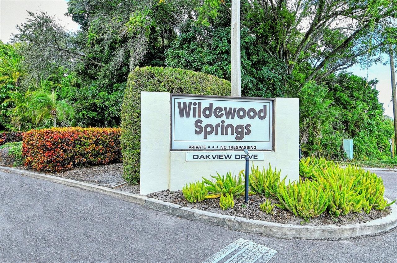 666 Woodlawn Drive, Unit 666, Bradenton, FL 34210 Photo