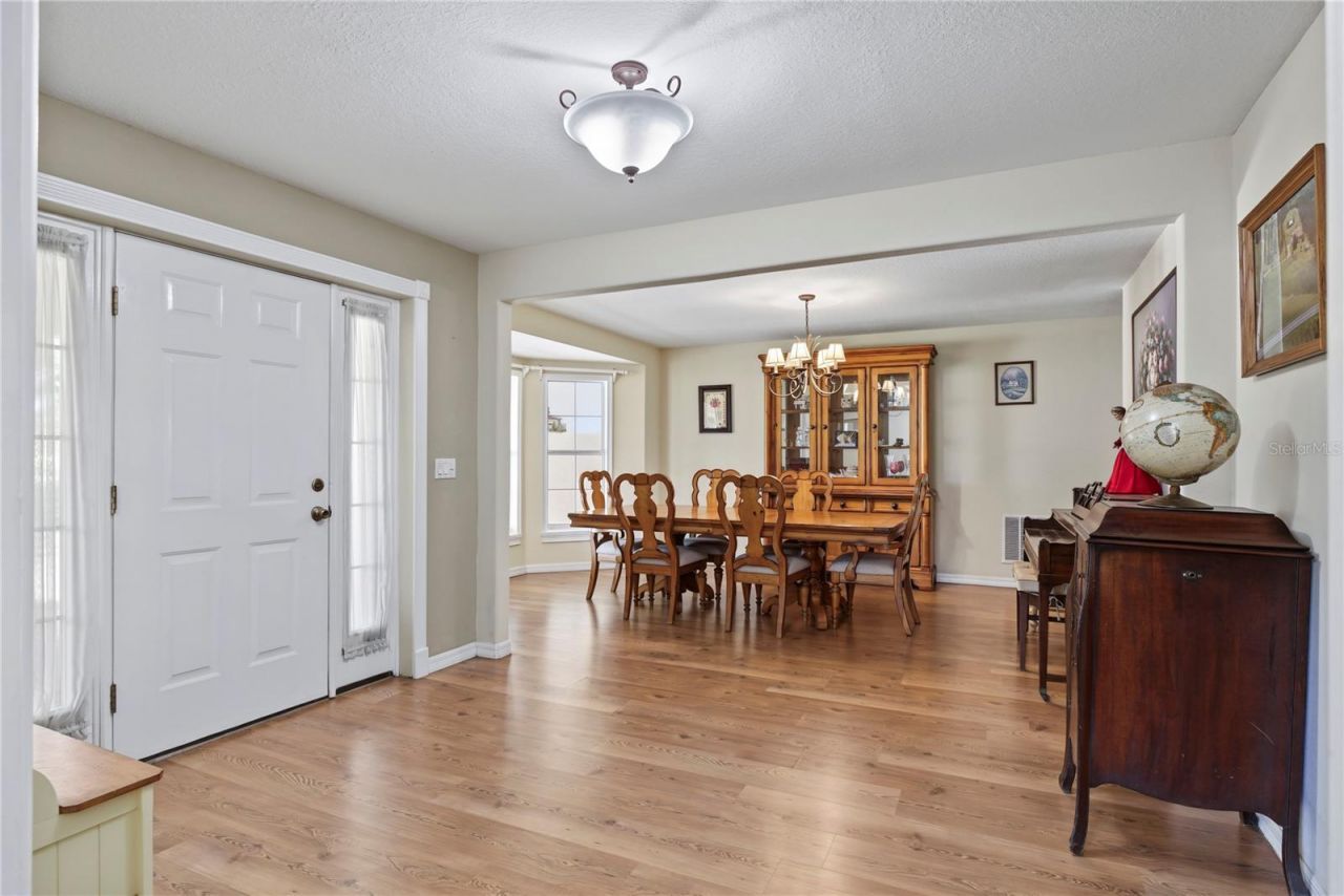 22808 State Road 19 , Howey in the Hills, FL 34737 Photo