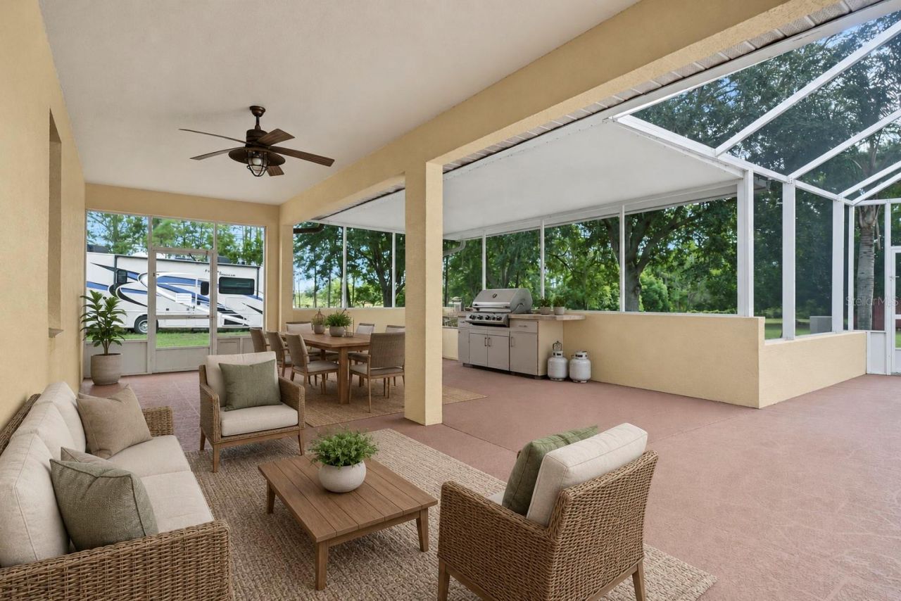 22808 State Road 19 , Howey in the Hills, FL 34737 Photo