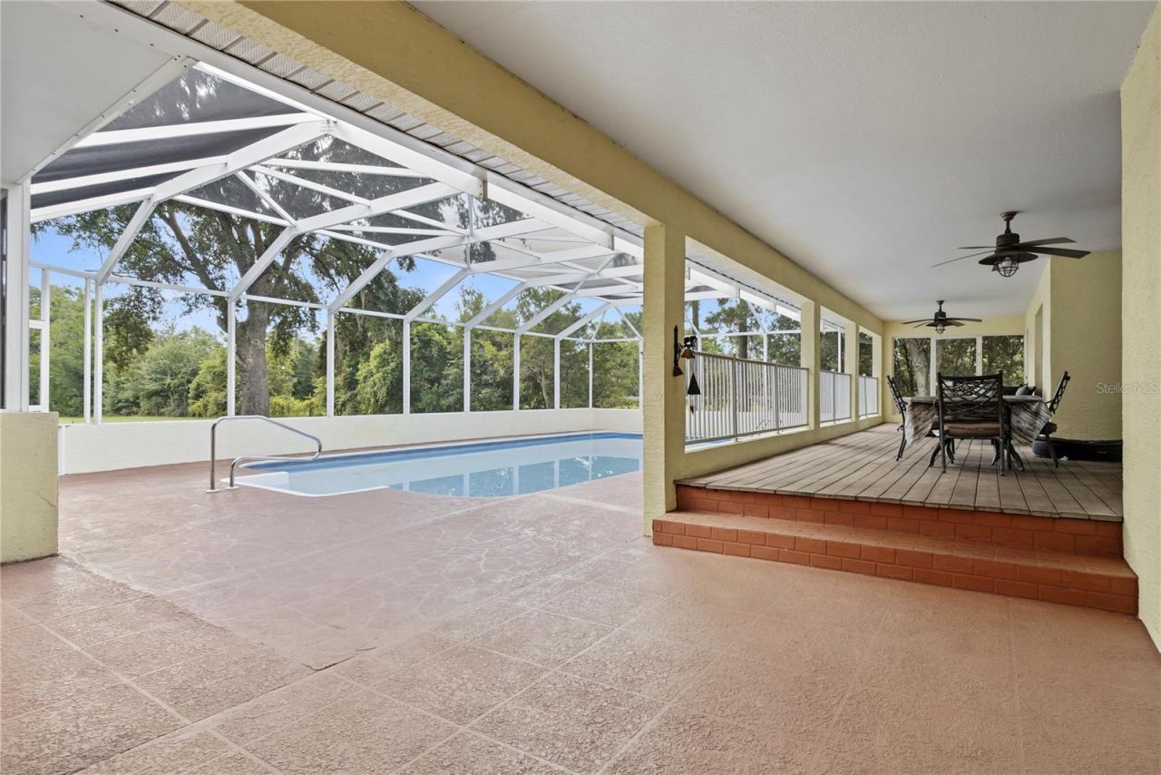 22808 State Road 19 , Howey in the Hills, FL 34737 Photo