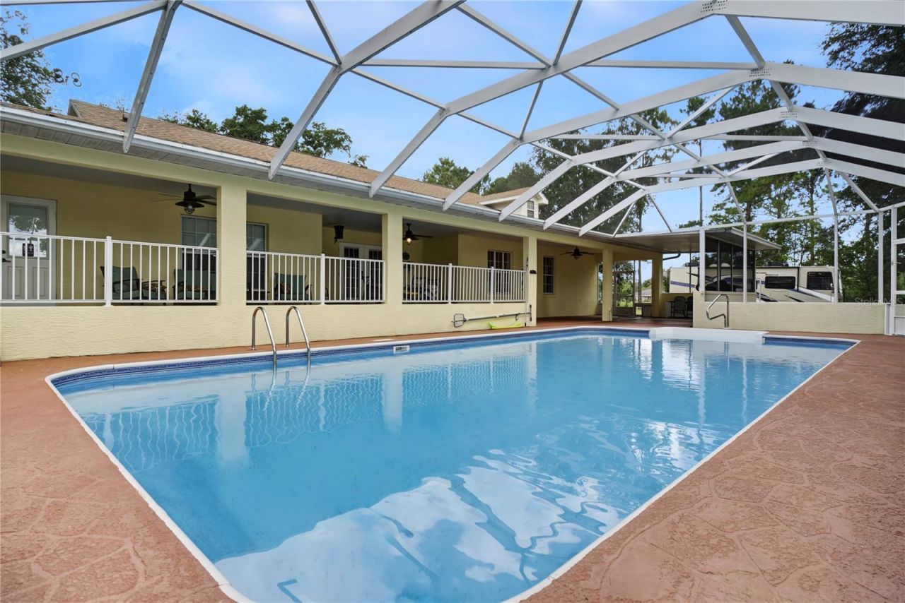 22808 State Road 19 , Howey in the Hills, FL 34737 Photo
