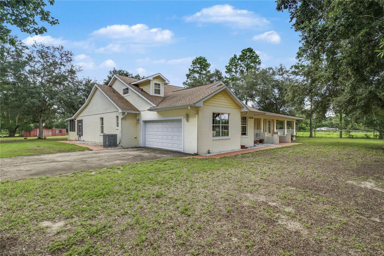 22808 State Road 19 , Howey in the Hills, FL 34737 Photo