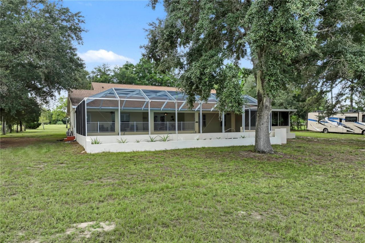 22808 State Road 19 , Howey in the Hills, FL 34737 Photo