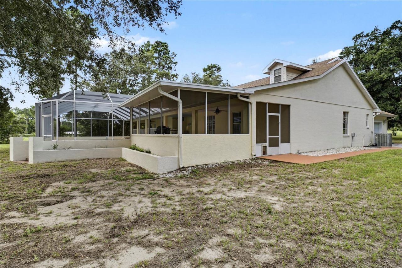 22808 State Road 19 , Howey in the Hills, FL 34737 Photo
