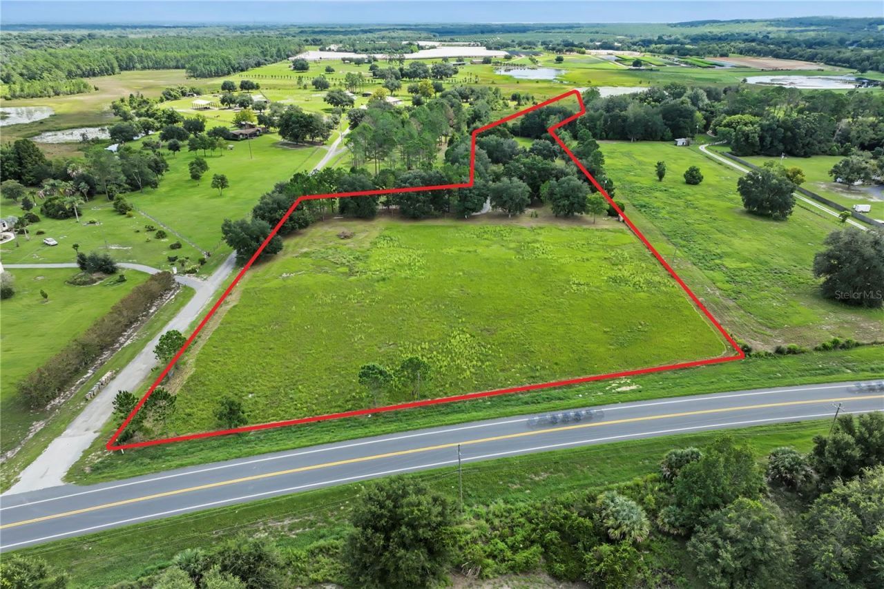 22808 State Road 19 , Howey in the Hills, FL 34737 Photo