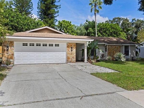 1671 CASTLEWOOD LANE, PALM HARBOR, FL 34683
