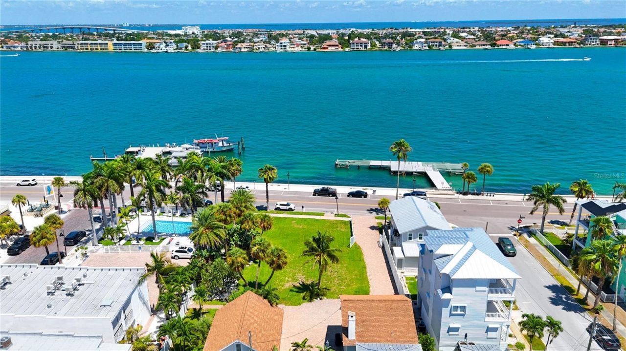 702 Pass A Grille Way, Saint Pete Beach, FL 33706 Photo