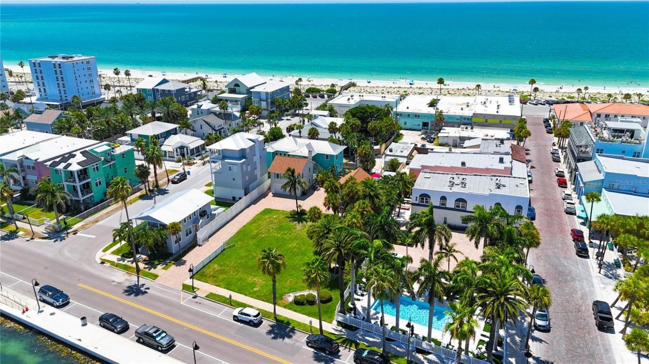 702 Pass A Grille Way, Saint Pete Beach, FL 33706 Photo