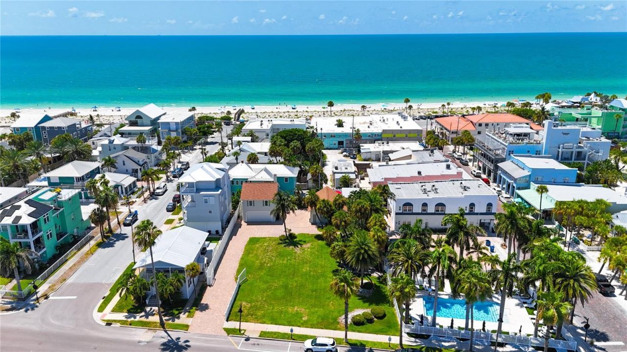 702 Pass A Grille Way, Saint Pete Beach, FL 33706 Photo