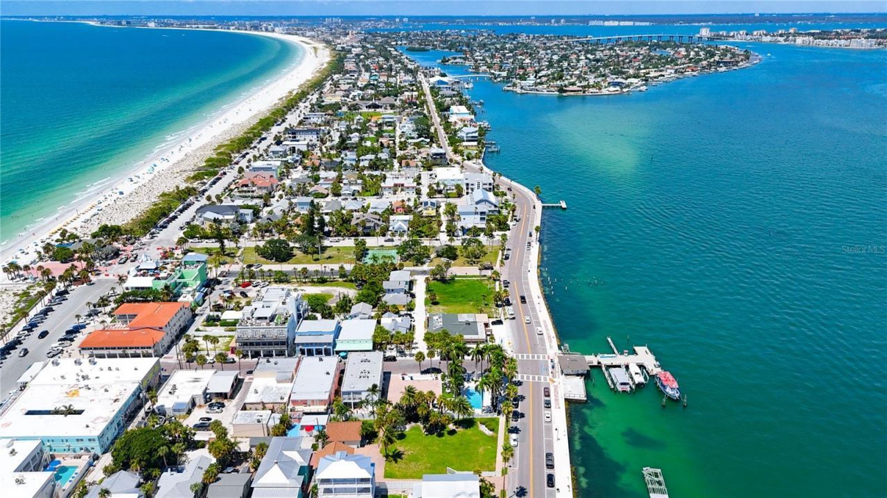 702 Pass A Grille Way, Saint Pete Beach, FL 33706 Photo